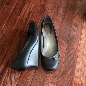 Pop Black Wedge Shoes with Comfort Design